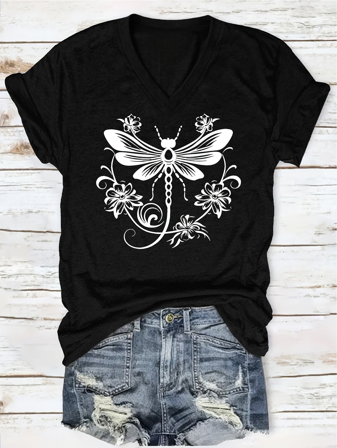 "Dragonfly" Print Pattern T-shirt, Short-sleeved V-neck Casual Top, Suitable for Summer and Spring, Women's Wear, a Great Gift for Friends and Family on Holidays