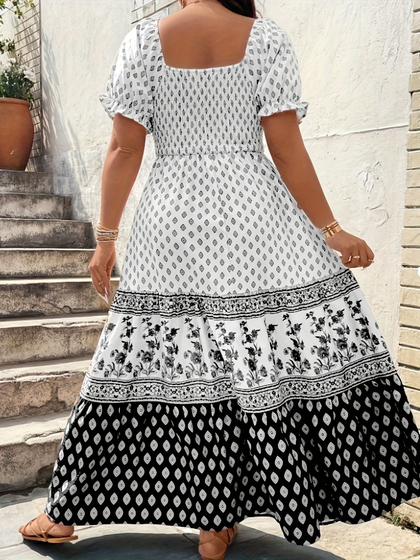 Plus Size - 1pc Spring Summer Mother'S Day Plus Size Women Elegant Bohemian Maxi Dress - Square Neck Puff Sleeve Smocked Bodice Floral Geometric Print Tiered Long Skirt Sophisticated Graceful Style For Vacation Beach Party Wear
