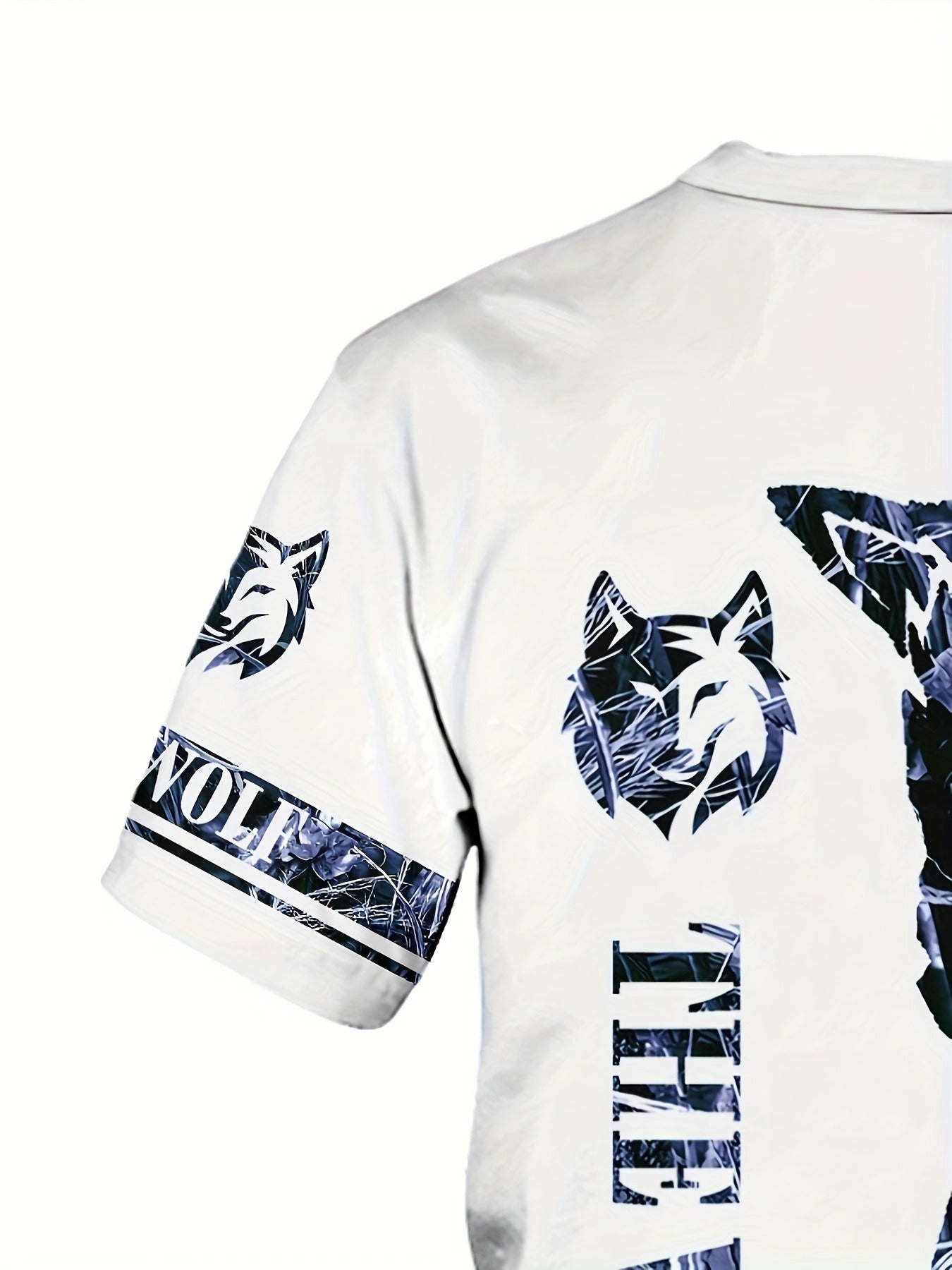 Summer Men's wolf pattern casual round neck short-sleeved T-shirt and shorts 2pcs set, suitable for outdoor activities