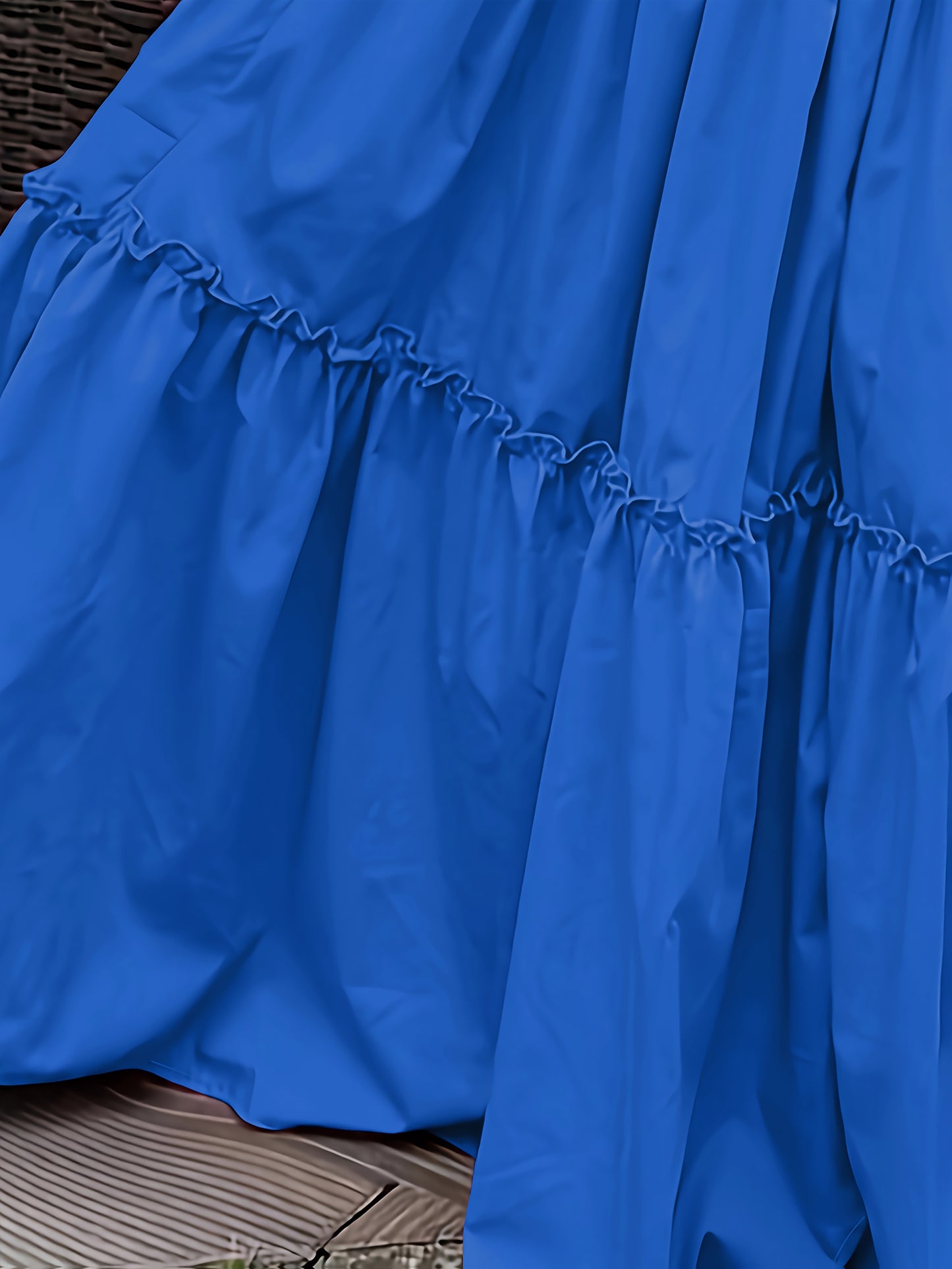 Fashionable Round Neck Waist-Hugging Dress