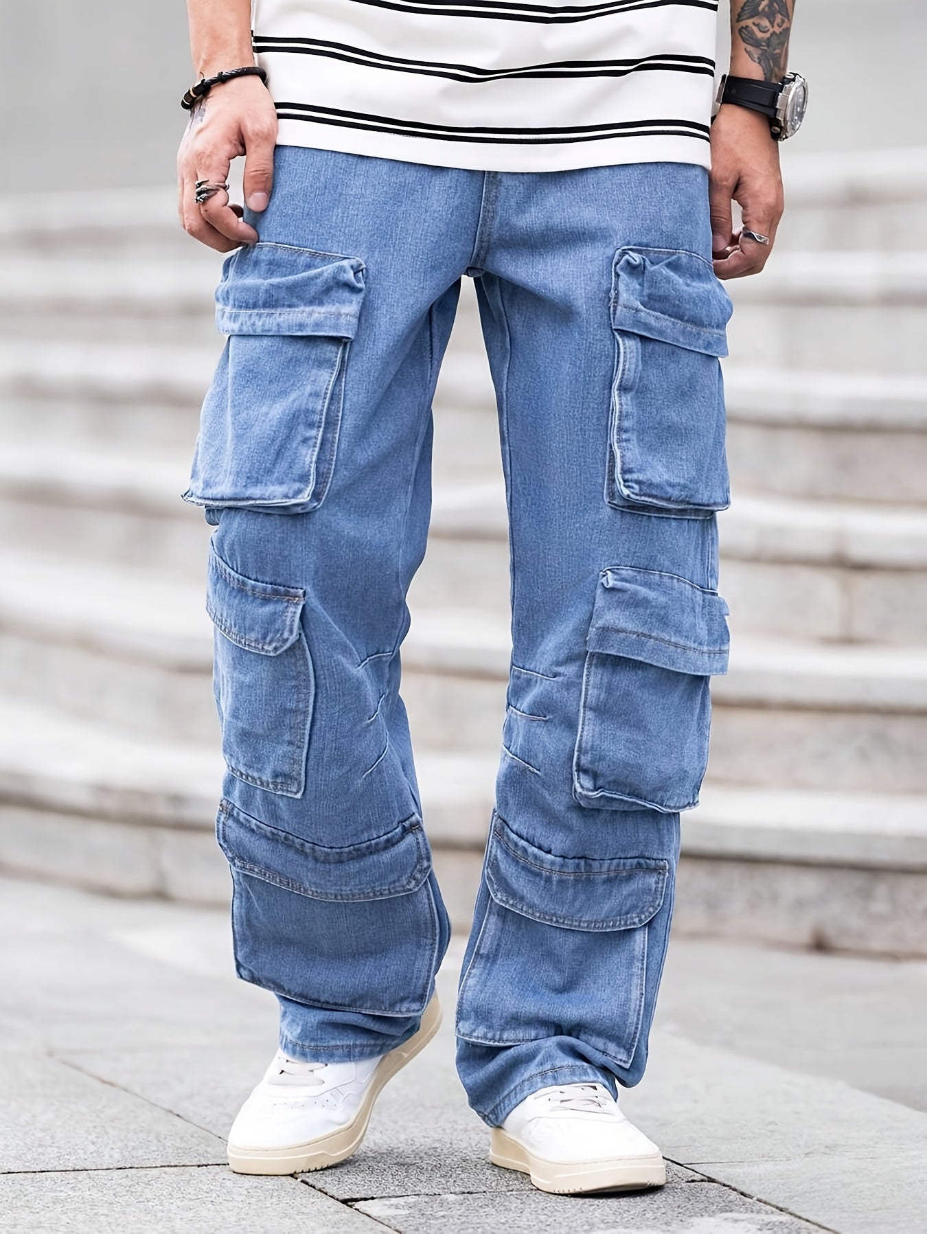 Men'S Cargo Pants Featuring Various Pockets - Made from a, Suitable for Casual Wear Throughout The Year