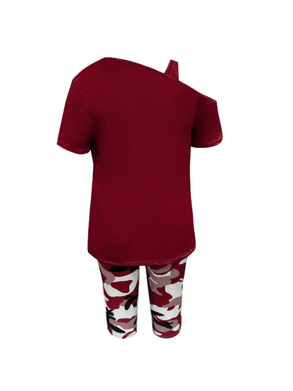 Plus Size - Ladies Plus Size Daily Casual One-Shoulder Short Sleeve Two-Piece Outfit, Diagonal Shoulder Design, Slim Fit Camouflage Pants Suit With Letter Print.