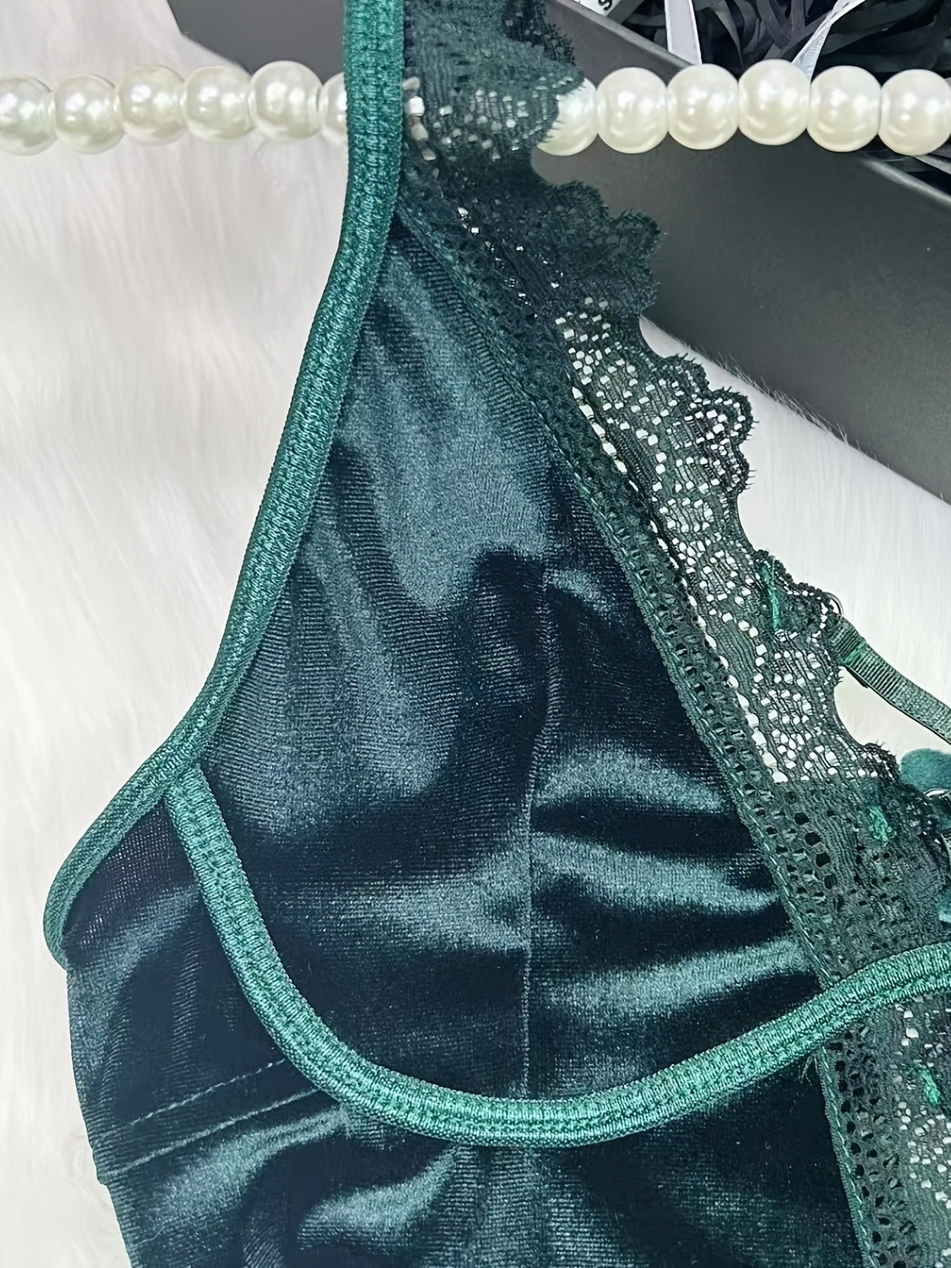 New Spring/Summer Gift: Light Luxury High-End Solid Color Lace Patchwork Tie-Up V-Neck Side-Slit Backless Slim-Fit Velvet Dress. Soft and Comfortable Fabric, Light Luxury and High-end