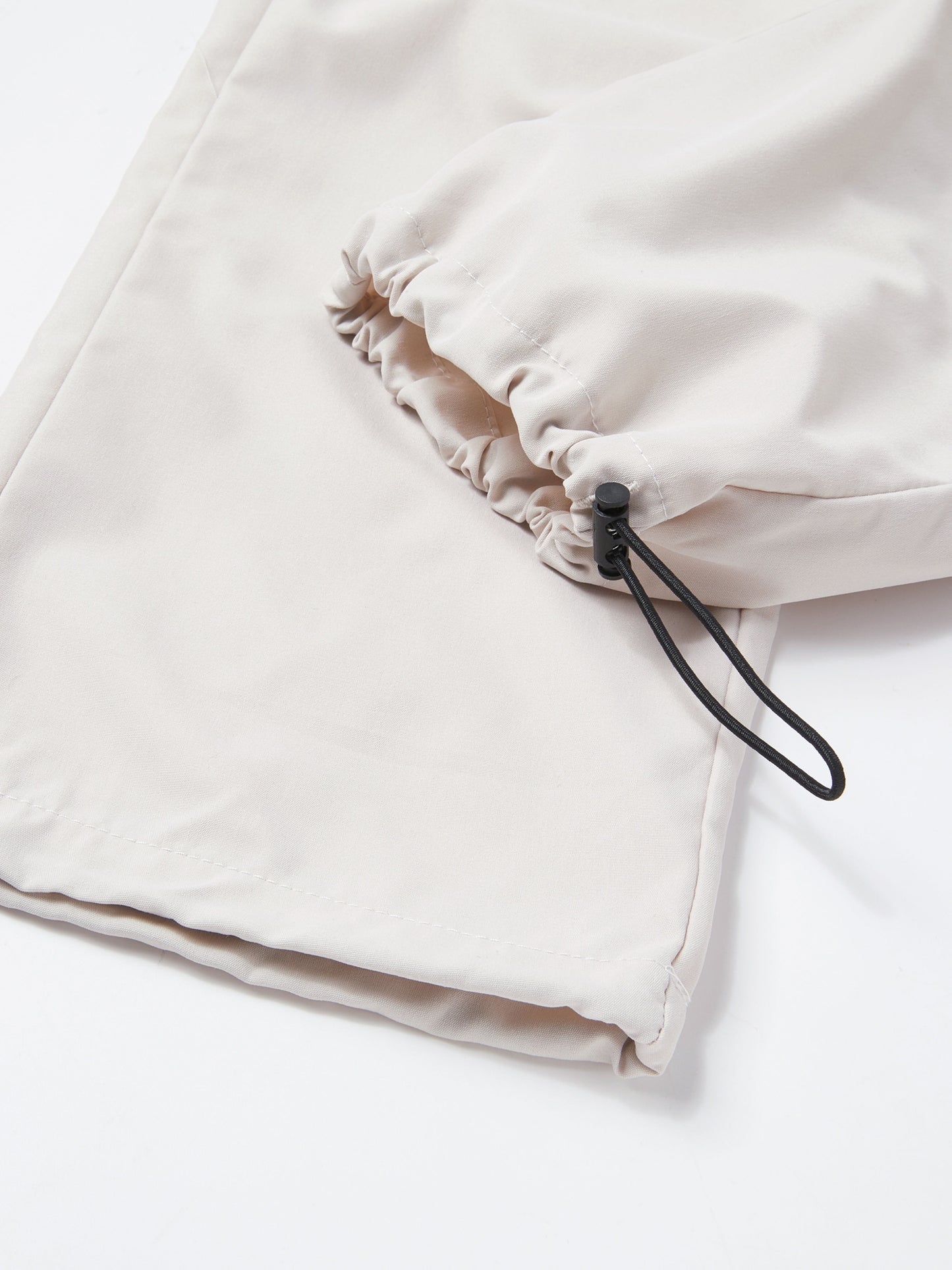 Lightweight Breathable Cargo Trousers for Men, Featuring an Elastic Waistband with a Drawstring, Loose Wide Legs, Multiple Pockets, And Quick-Dry Fabric, Ideal for Outdoor Hiking, Streetwear, Everyday Use, And All-Season Fashion