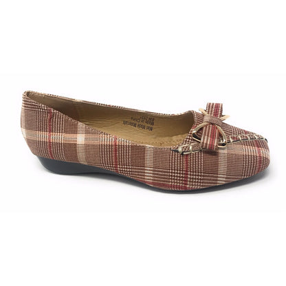 Elegantly Chic Women's Slip-On Fashion wedge Shoes with Cushioned Insole and Stylish Design for All-Day Comfort and Versatile Wear Perfect for Casual Outings, Office Essentials, and Effortless Style"