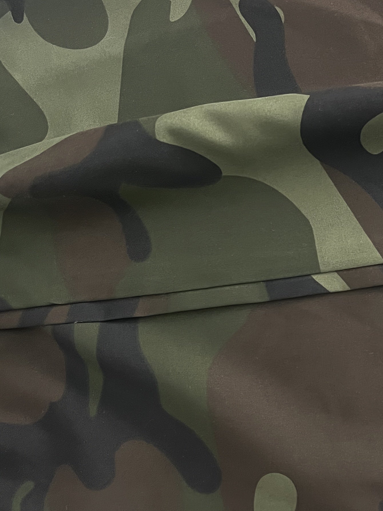 Women's Camo Cargo Pants Summer Lightweight Breathable Outdoor Casual Long Pants with Adjustable Elastic Waistband