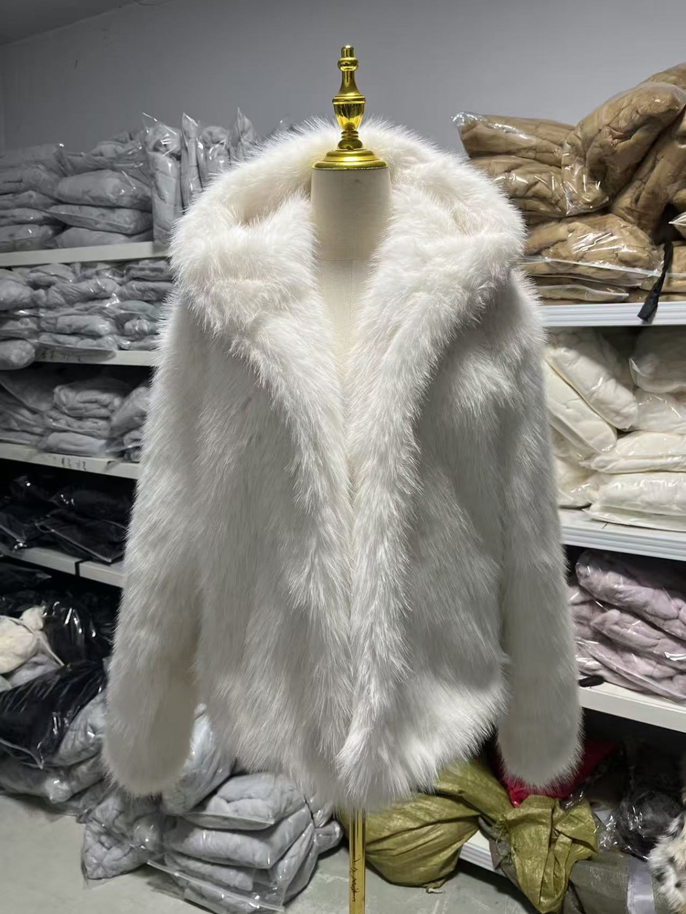 2026 Winter Women'S Pink Faux Hooded Coat, Warm Artificial Fox Overcoat, Stylish Plush Jacket