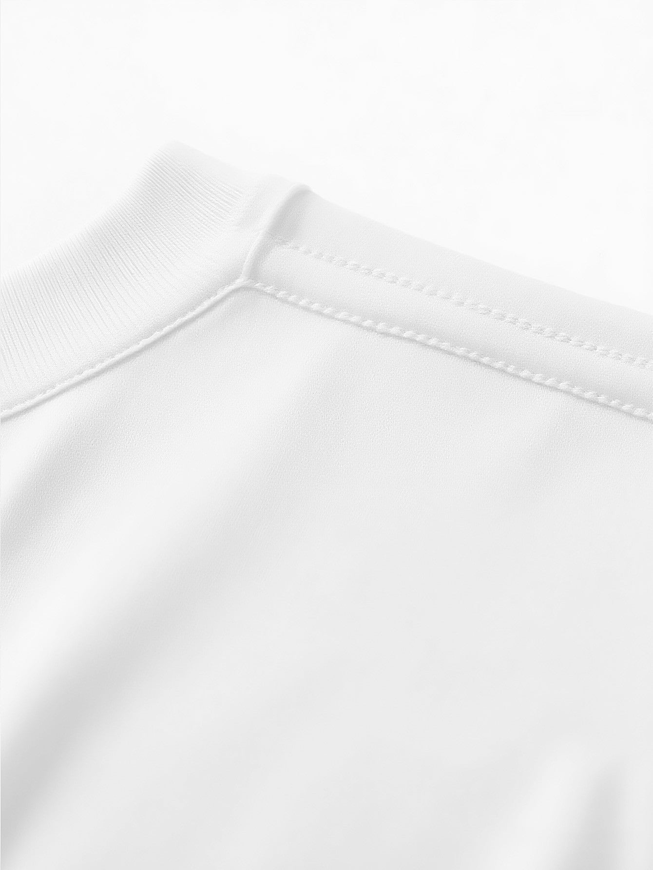 Fashionable Letter Printed Anime Women's Round Neck T-shirt with Simple Design and Comfortable Texture, Suitable for Daily Casual Wear and Natural and Elegant Style, a Must-have for Summer Parties, Local Payment