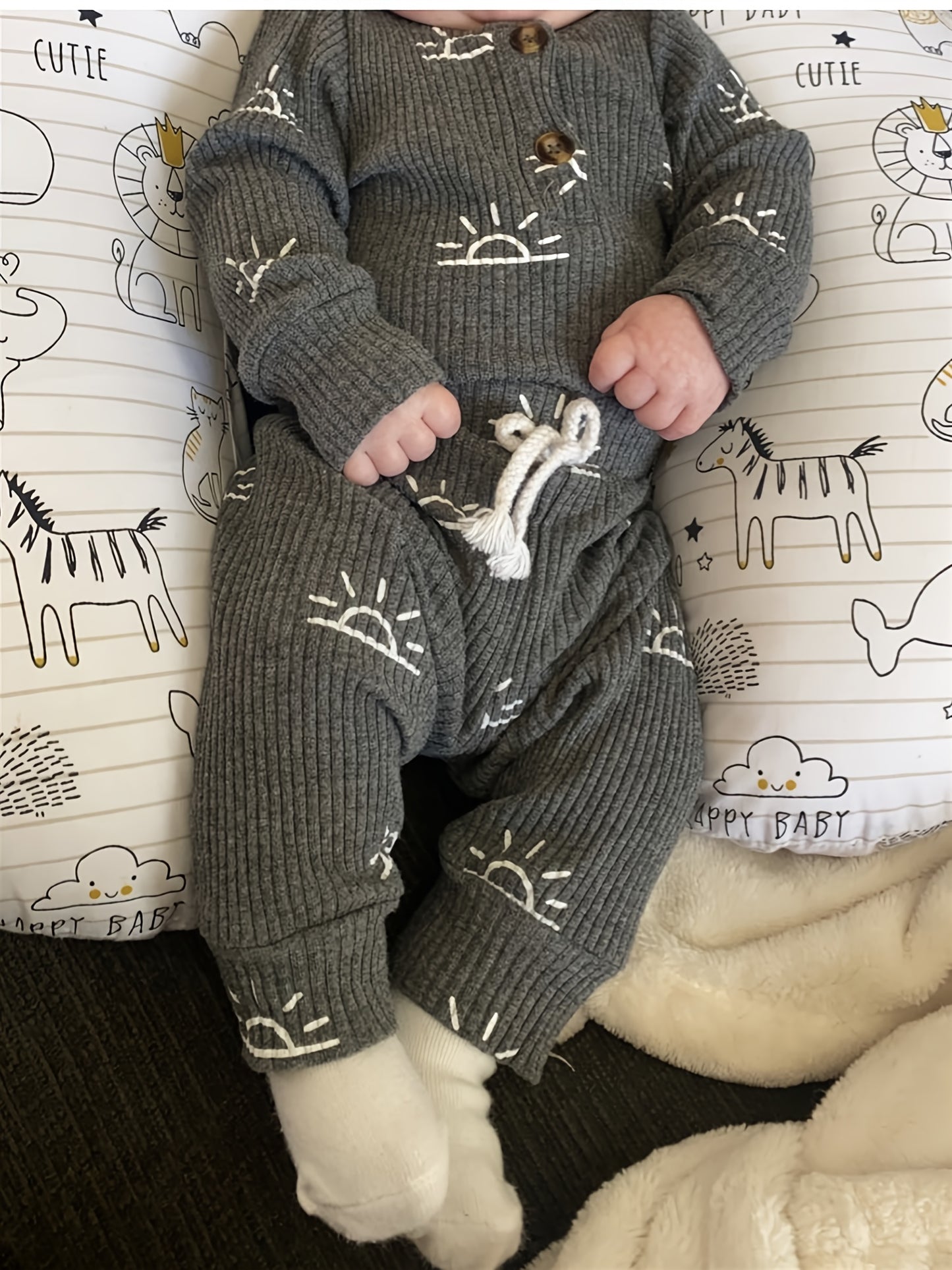 Kukitty Baby Boys Clothes Newborn Ribbed Long Sleeve Romper with Sun Pattern Pants Hat Outfits Set, for Outdoor