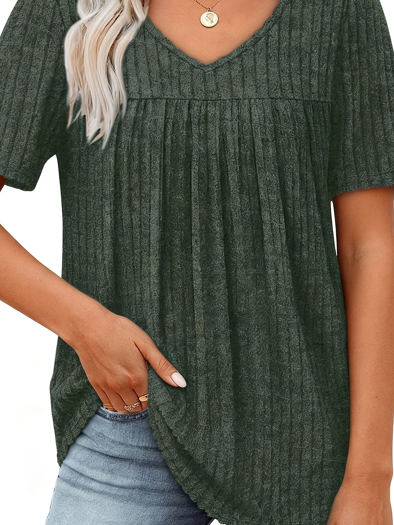 Ladies' Comfortable Top, Elegant Loose Basic Shirt, V-neck Pleated T-shirt, Casual Short-sleeved Pullover