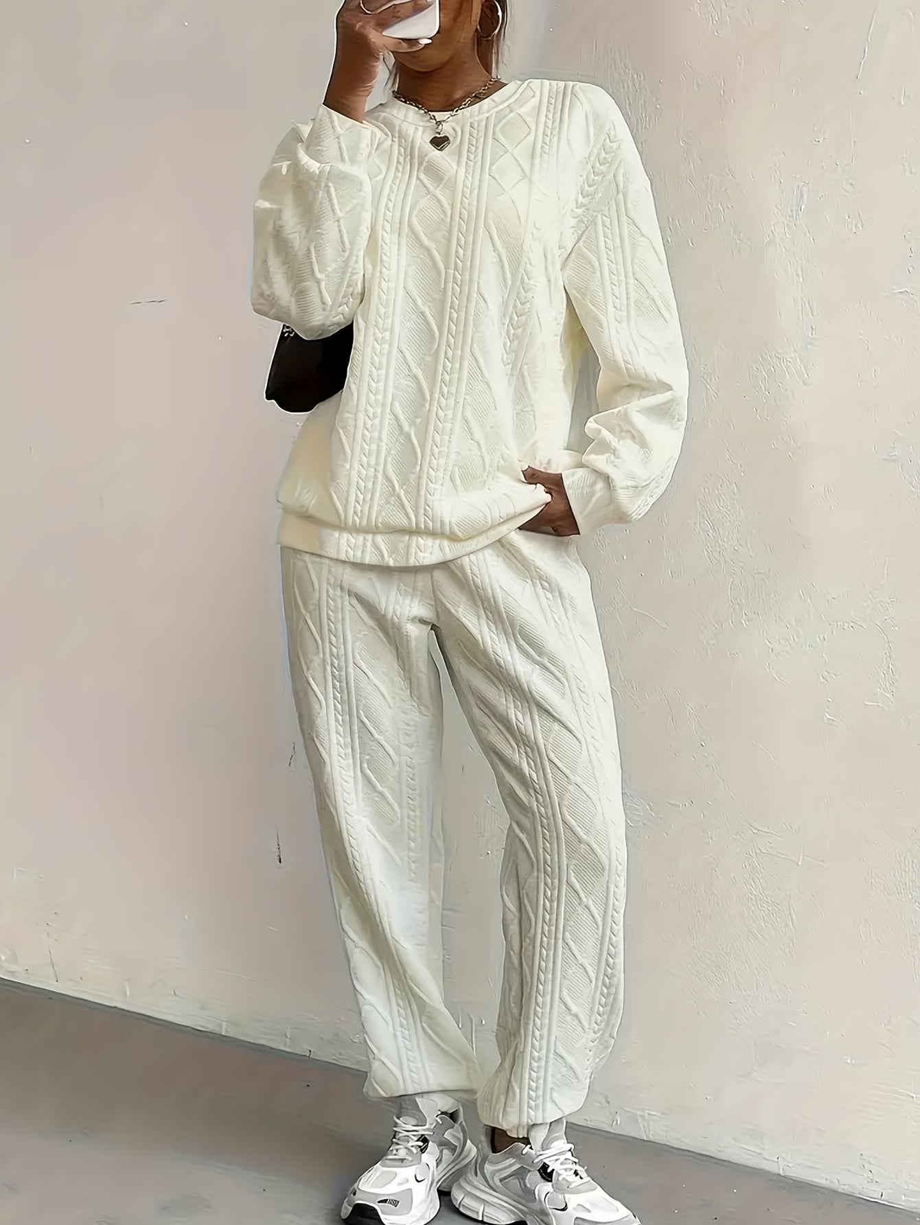 New Spring And Autumn Collection Of European And American Women'S Clothing - Jacquard Long - Sleeve Casual Round - Neck Sweatshirt And Trousers Set.Women'S Suits, Women'S Two-piece Suits