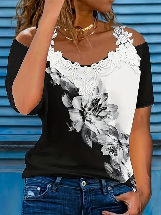 Women's Floral Print T-Shirt - Regular Fit – Black – Black option – main product image