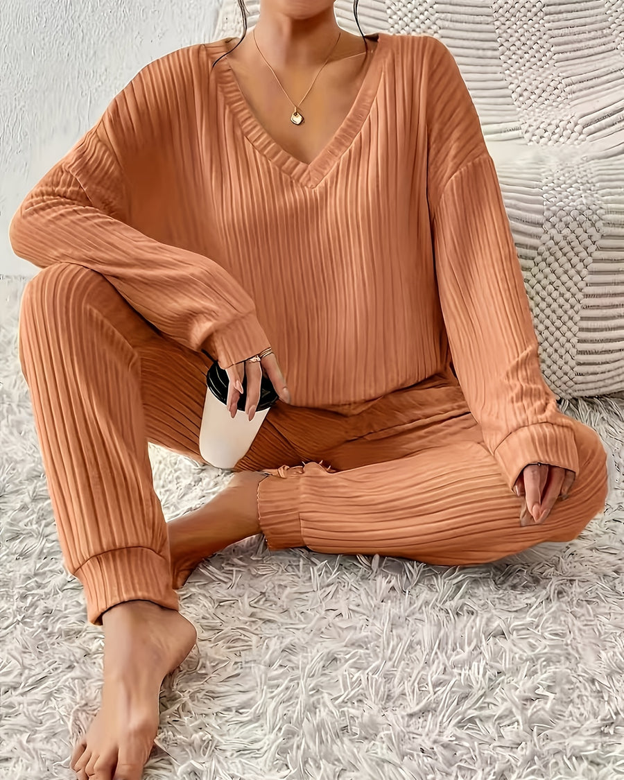 Women's ribbed V-neck top and jogger pants lounge set – main product image